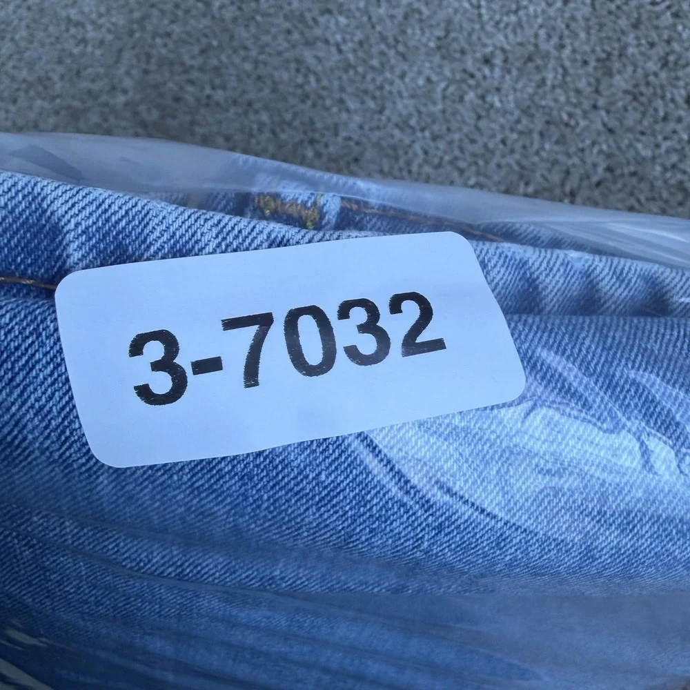 Levis levis 505